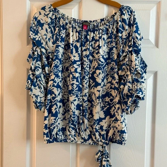 Vince Camuto Blue and White Floral Tie-Front Blouse - Picture 2 of 5